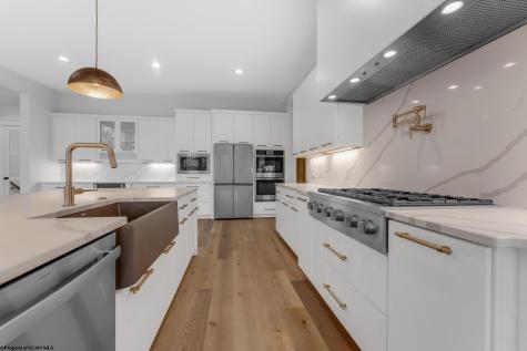 178 Bo Drive Morgantown WV 26508