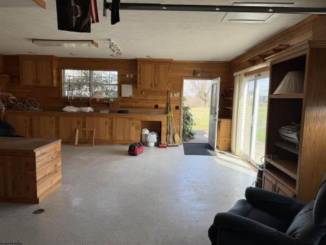 15 Pine Ridge Lane Fairmont WV 26554
