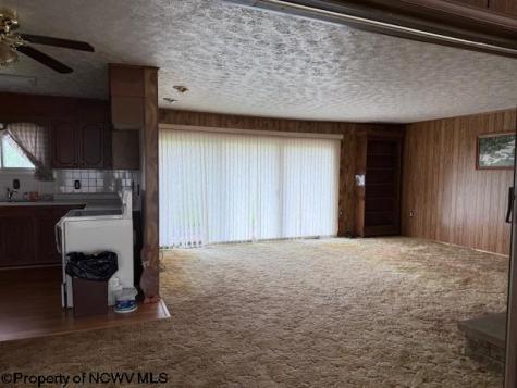 15 Pine Ridge Lane Fairmont WV 26554