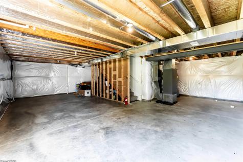 185 Eastview Way Fairmont WV 26554