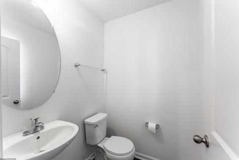 185 Eastview Way Fairmont WV 26554