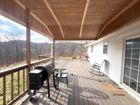 247 Mount Zion Lane Moatsville WV 26405