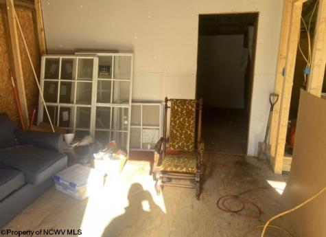 752 Little Mill Fall Road Fairmont WV 26554-2433