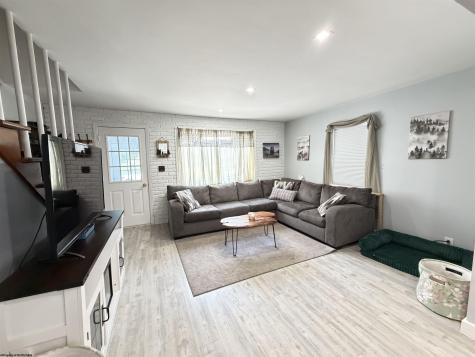 421 Johnson Avenue Clarksburg WV 26301-2448