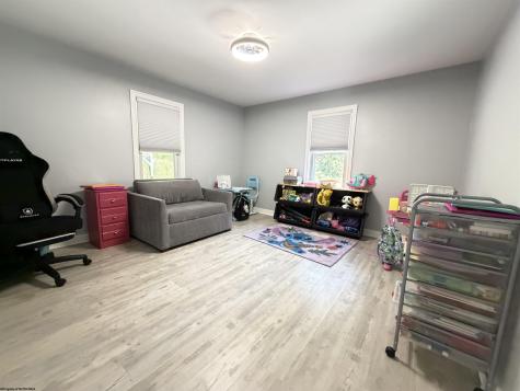 421 Johnson Avenue Clarksburg WV 26301-2448