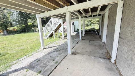 421 Johnson Avenue Clarksburg WV 26301-2448