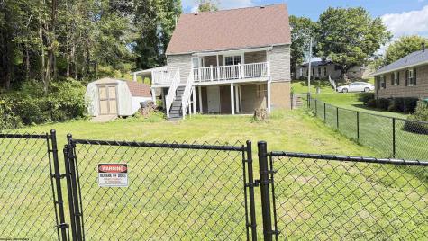421 Johnson Avenue Clarksburg WV 26301-2448