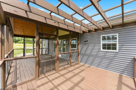 563 Laurel Run Pisgah Road Bruceton Mills WV 26525