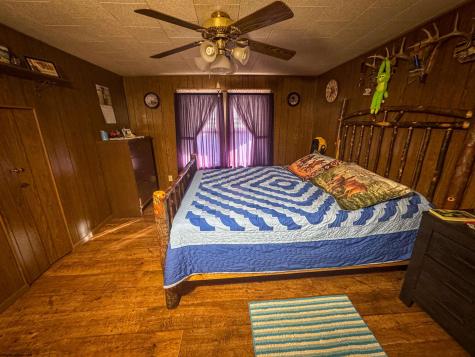 5698 Morgantown Pike Belington WV 26250