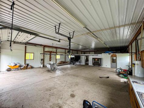 5698 Morgantown Pike Belington WV 26250