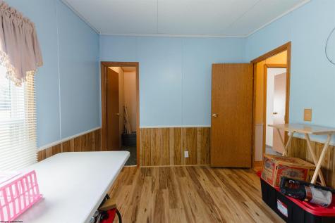 118 Tudor Lane Beverly WV 26253