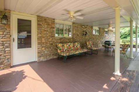 1431 Paw Paw Creek Road Rivesville WV 26588