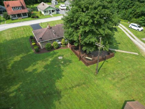 1431 Paw Paw Creek Road Rivesville WV 26588