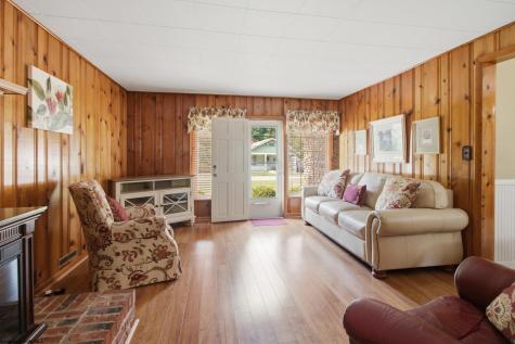 1431 Paw Paw Creek Road Rivesville WV 26588
