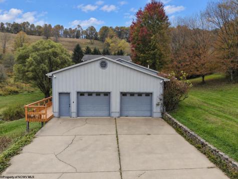 1730 Monumental Road Fairmont WV 26554
