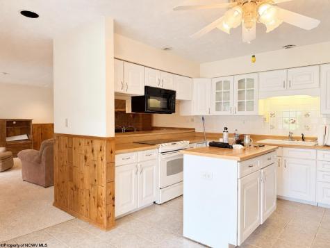 317 Pearcy Avenue Bridgeport WV 26330