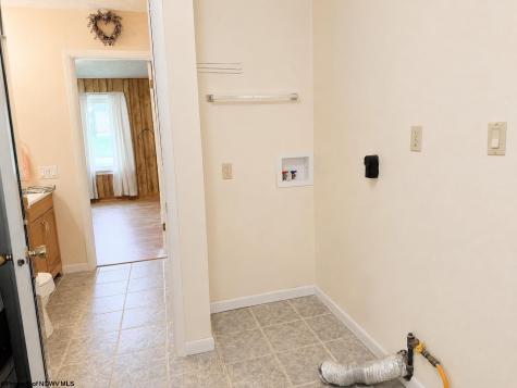 317 Pearcy Avenue Bridgeport WV 26330