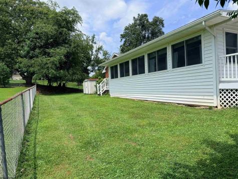 317 Pearcy Avenue Bridgeport WV 26330