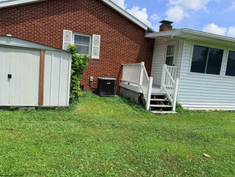 317 Pearcy Avenue Bridgeport WV 26330