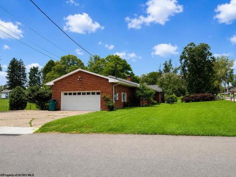 317 Pearcy Avenue Bridgeport WV 26330