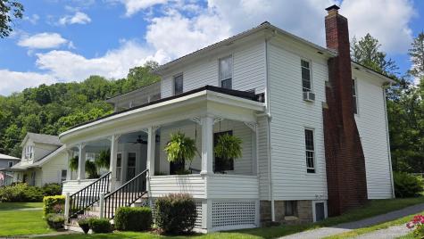 52 Cherry Hill Road Philippi WV 26416-7688