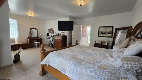 52 Cherry Hill Road Philippi WV 26416-7688