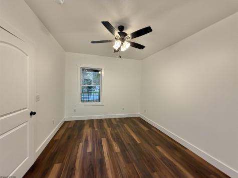 718 Country Club Road Fairmont WV 26554