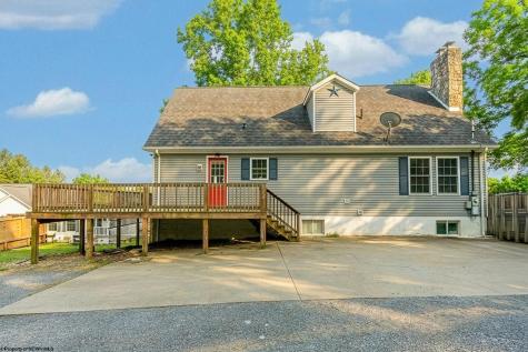 29 Morgan Hill Road Morgantown WV 26508