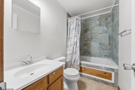 29 Morgan Hill Road Morgantown WV 26508