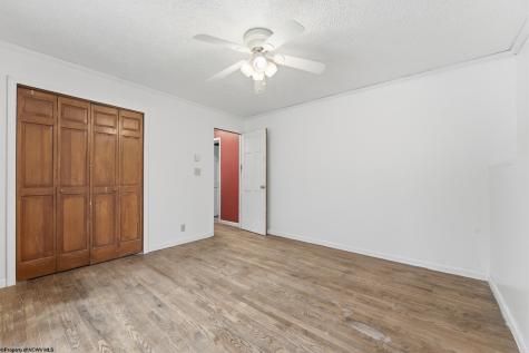 29 Morgan Hill Road Morgantown WV 26508