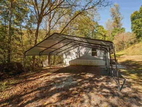 5670 Copley Road Weston WV 26452