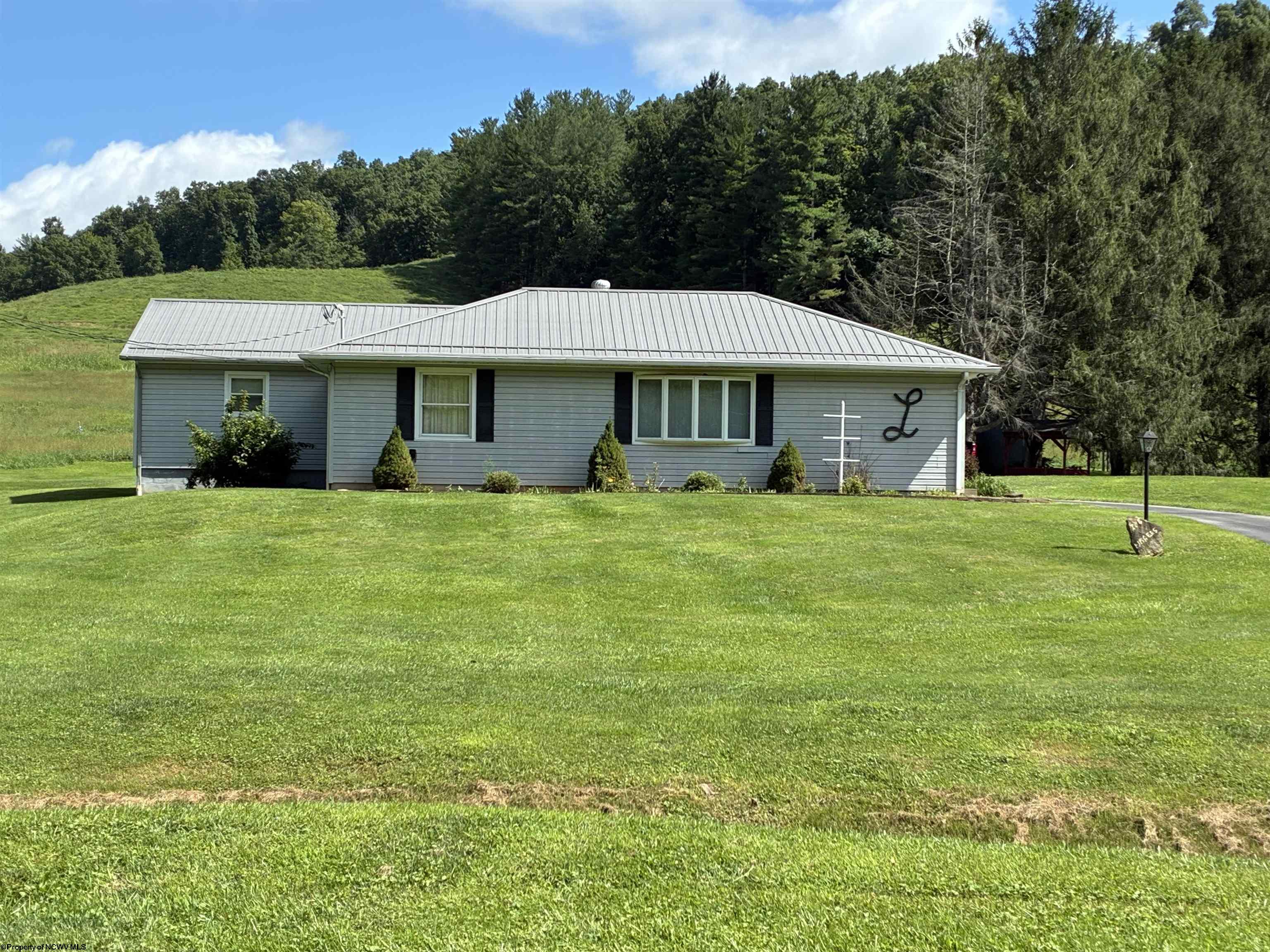 680 Stony Run Road Buckhannon WV 26201