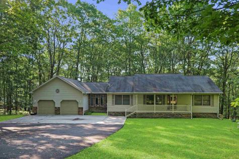 6 Sorrel Court Terra Alta WV 26764