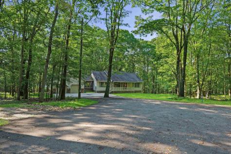 6 Sorrel Court Terra Alta WV 26764