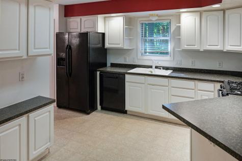 6 Sorrel Court Terra Alta WV 26764