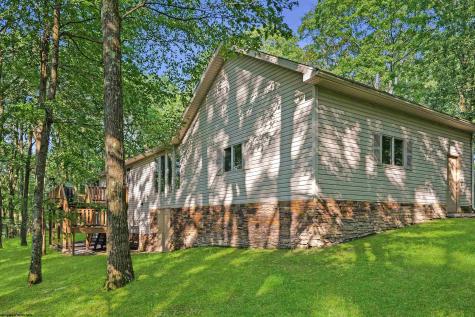6 Sorrel Court Terra Alta WV 26764