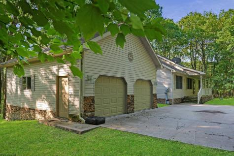 6 Sorrel Court Terra Alta WV 26764