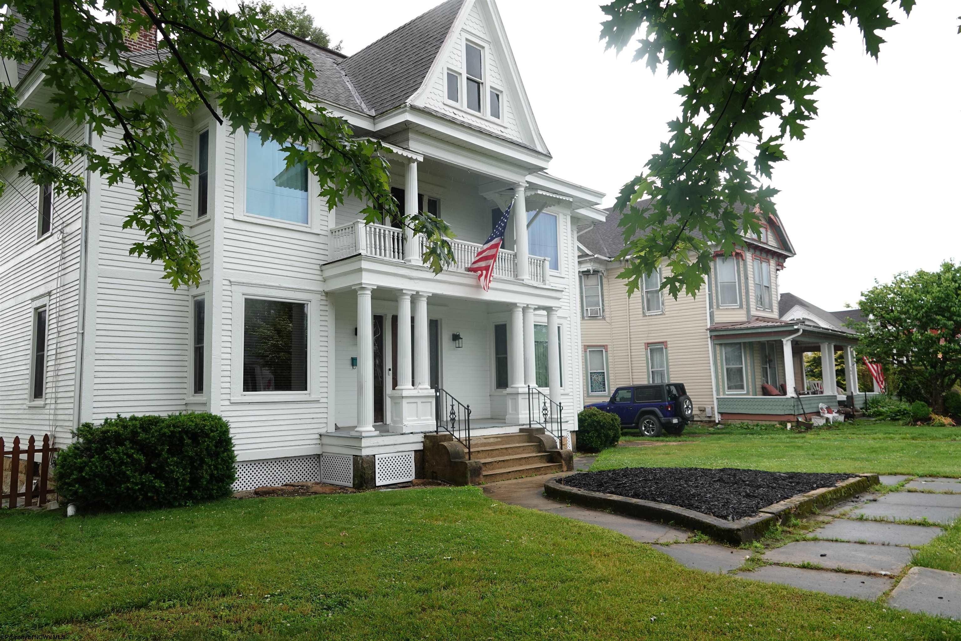 12 Meade Street Buckhannon WV 26201