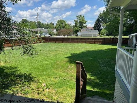 12 Meade Street Buckhannon WV 26201