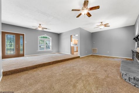 104 Mountainview Road Morgantown WV 26508