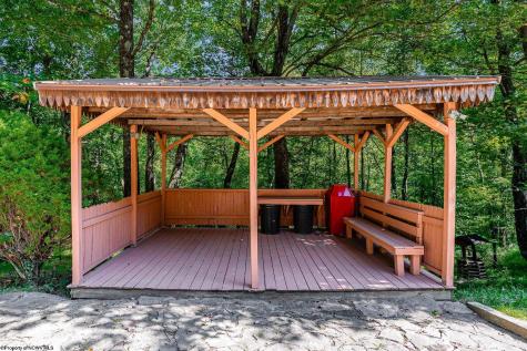 104 Mountainview Road Morgantown WV 26508