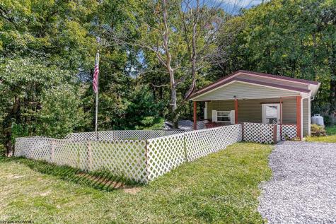 104 Mountainview Road Morgantown WV 26508