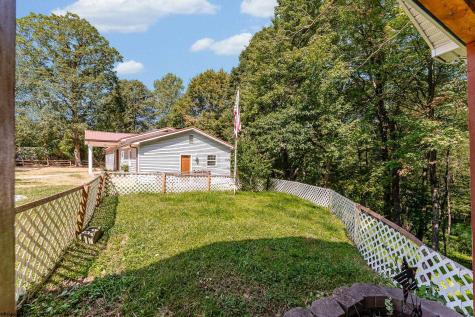 104 Mountainview Road Morgantown WV 26508