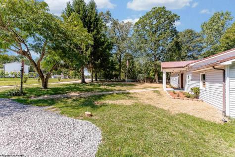 104 Mountainview Road Morgantown WV 26508