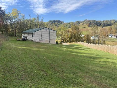 1690 Levels Road Fairmont WV 26554