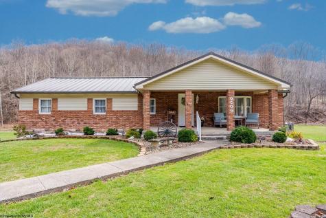7817 Mason Dixon Highway Wana WV 26590