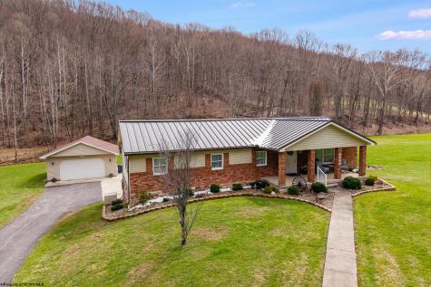 7817 Mason Dixon Highway Wana WV 26590