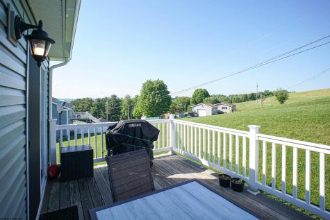 15 Charolais Circle Fairmont WV 26554