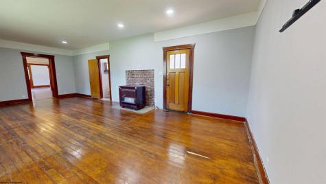632 Maple Avenue Grafton WV 26354