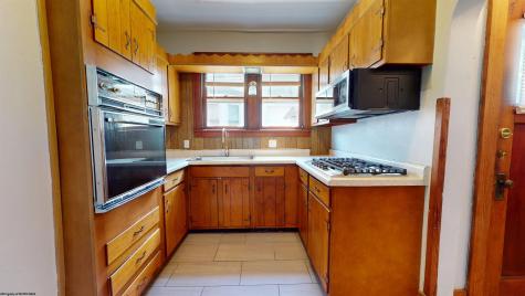 632 Maple Avenue Grafton WV 26354